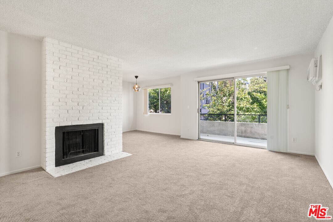 1457 Butler Ave in Los Angeles, CA - Building Photo