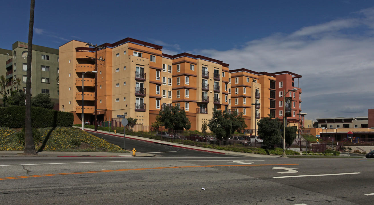 Cesar Chavez Gardens in Los Angeles, CA - Building Photo