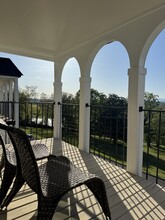 5709 Lyons View Pike, Unit 6303 in Knoxville, TN - Building Photo - Building Photo