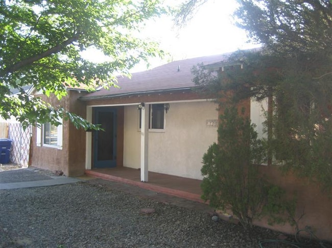 property at 708 Carlisle Blvd NE