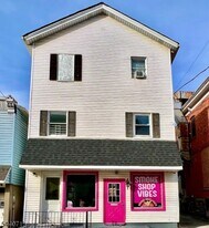 8 Newton Ave in Sussex, NJ - Building Photo