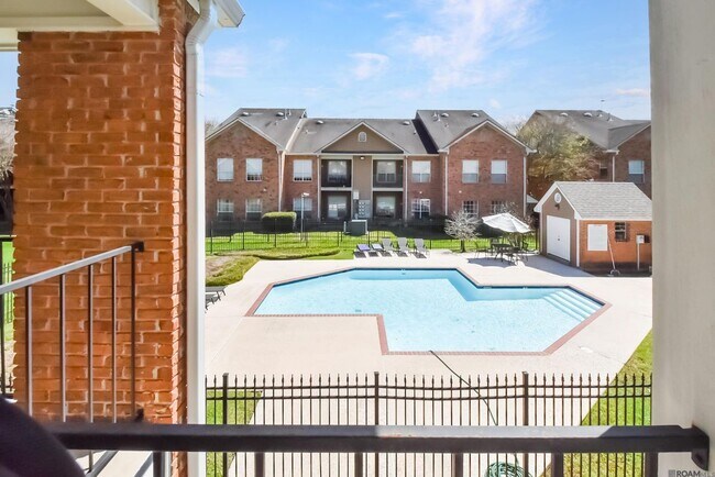 141 E Boyd Dr in Baton Rouge, LA - Building Photo - Building Photo