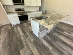 1304 Johnson Bend Rd in Weatherford, TX - Building Photo - Building Photo