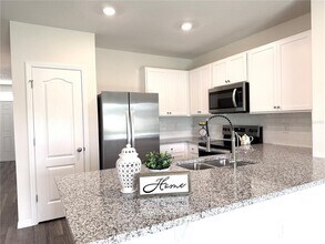 1213 BALSAM Dr in Davenport, FL - Building Photo - Building Photo