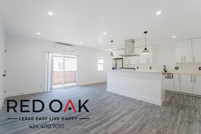 1350 N Fuller Ave, Unit 6