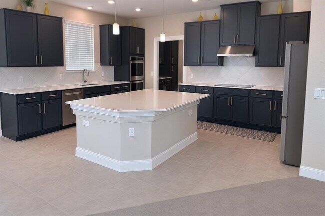 property at 4600 Colmar Dr