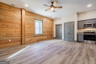 34 Depot St in Hartwell, GA - Building Photo - Building Photo