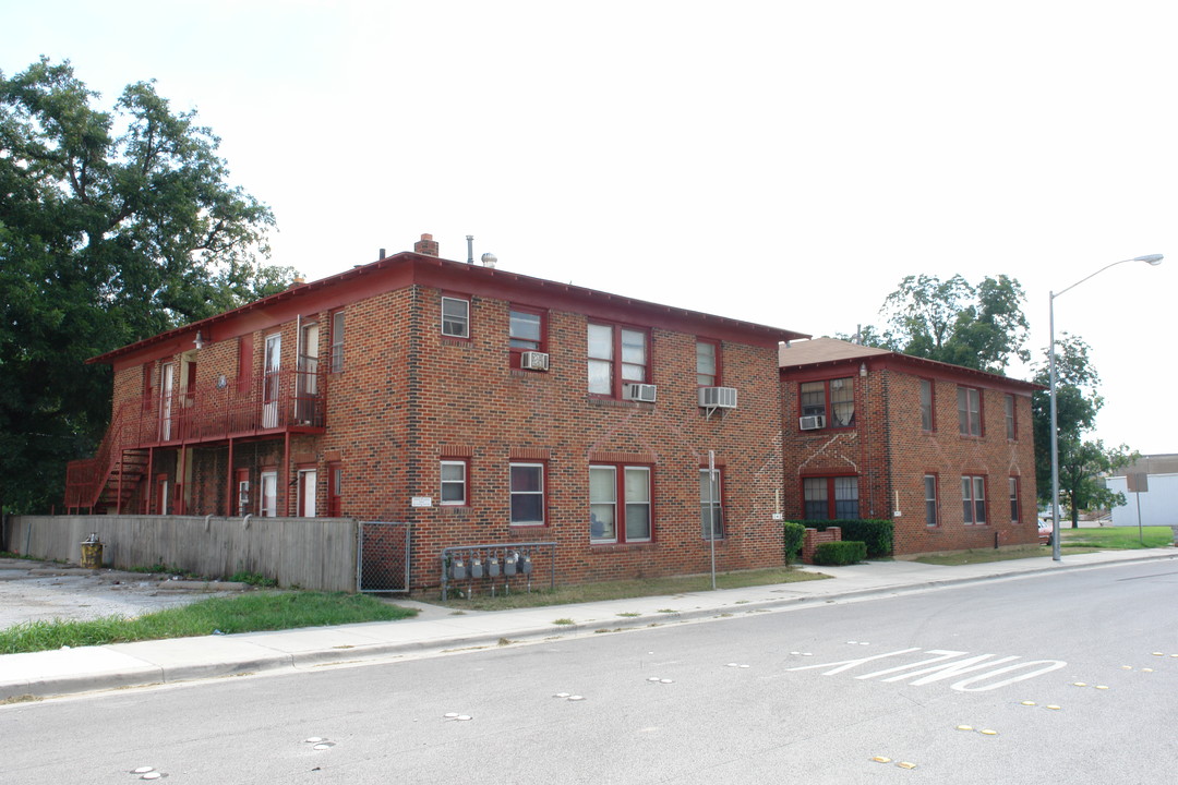 1109-1115 Jennings Ave in Fort Worth, TX - Building Photo