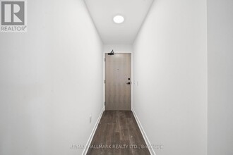 130 River St in Toronto, ON - Building Photo - Building Photo