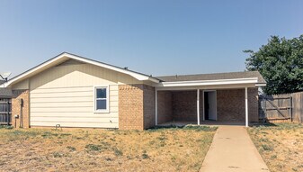 5539 Auburn St in Lubbock, TX - Building Photo
