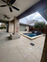 12127 Cedar Bend Dr in Dallas, TX - Building Photo - Building Photo