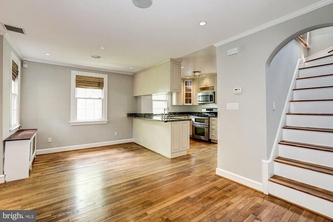 property at 4350 River Rd NW