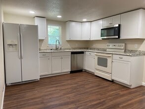 309 Hobson St in Weatherford, TX - Building Photo - Building Photo