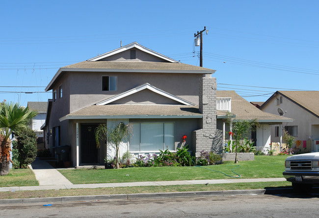 5204 Charles St in Oxnard, CA - Foto de edificio - Building Photo