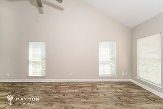 240 Willowridge Ln in Odenville, AL - Foto de edificio - Building Photo