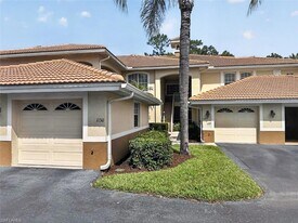 8175 Celeste Dr in Naples, FL - Building Photo