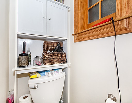 88 Myrtle St, Unit A in Boston, MA - Building Photo - Building Photo