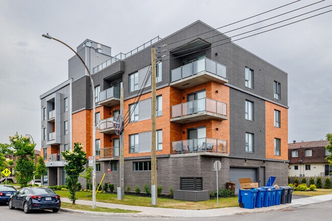 3650 Perron Boul in Laval, QC - Building Photo - Building Photo