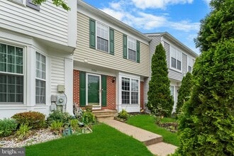 3336 Fordington Pl in Waldorf, MD - Building Photo - Building Photo