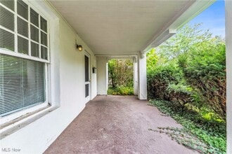 1515 Rydalmount Rd in Cleveland Heights, OH - Building Photo - Building Photo