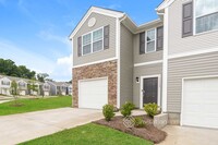 11742 Brier Vlg Ln in Charlotte, NC - Foto de edificio - Building Photo