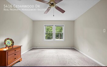 5416 Cedarwood Dr in Raleigh, NC - Building Photo - Building Photo