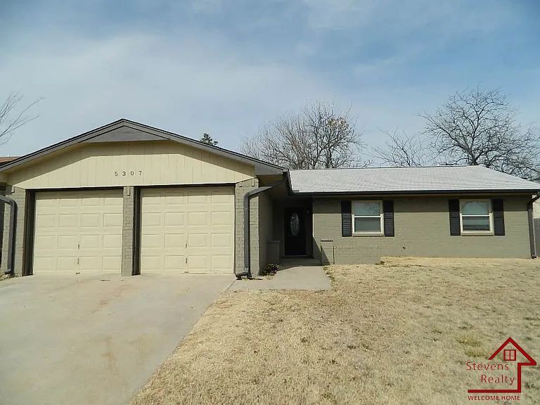5307 NW Rotherwood Dr in Lawton, OK - Foto de edificio