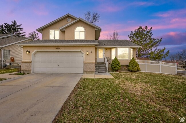 property at 8004 Old Barn Dr