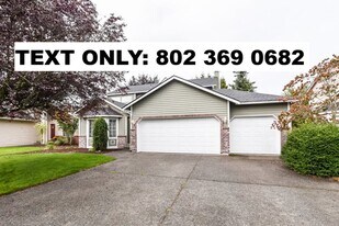 28029 243rd Ave SE in Maple Valley, WA - Building Photo