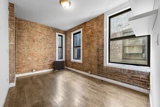 248 Broome St in New York, NY - Foto de edificio - Building Photo