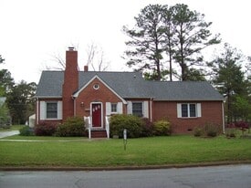 427 Cedar St in Roanoke Rapids, NC - Building Photo