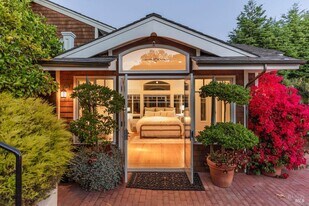 335 Golden Gate Ave in Belvedere, CA - Building Photo