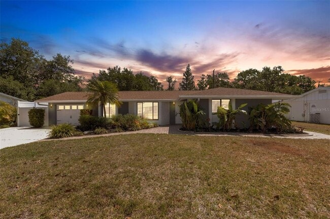 property at 4645 Hunter Ridge Dr
