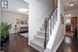 161 Romfield Circuit in Markham, ON - Building Photo - Building Photo