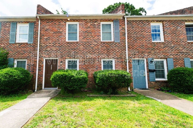 property at 3403 Chalfont Dr
