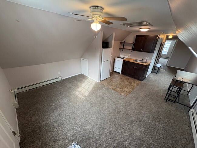 427 Raft Ave, Unit 1