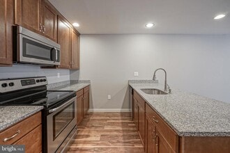 140 S 46th St in Philadelphia, PA - Building Photo - Building Photo