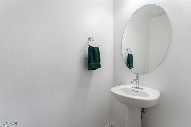 3540 Vly Lily St in North Las Vegas, NV - Building Photo - Building Photo
