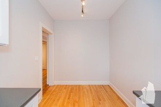 2317 N Rockwell St in Chicago, IL - Building Photo - Building Photo