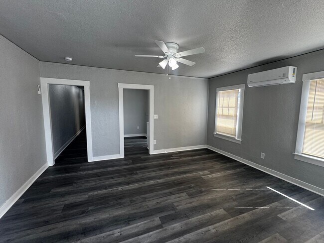 450 N 6th St in Coalinga, CA - Building Photo - Building Photo