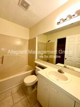 3201 Queen Palms Ct in Kissimmee, FL - Building Photo - Building Photo