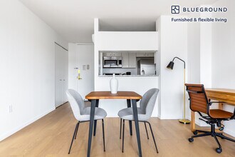 1 Union Square South in New York, NY - Building Photo - Building Photo