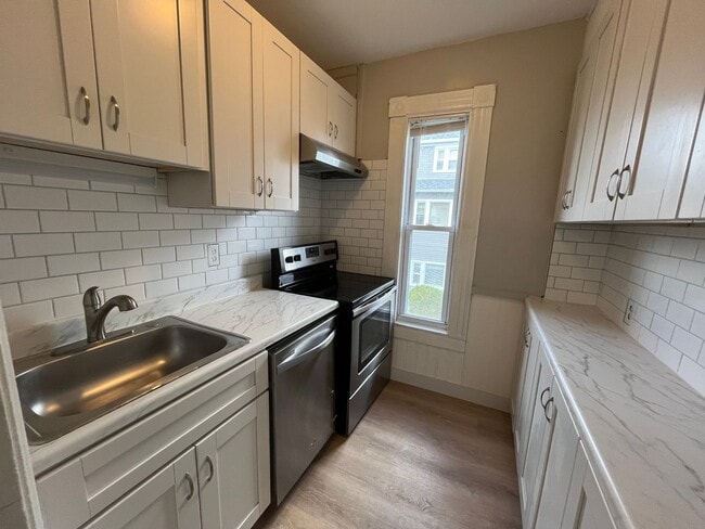 property at 262 Walnut St