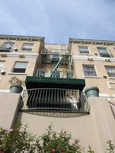 Gillman Studio Apartments in Los Angeles, CA - Building Photo - Building Photo