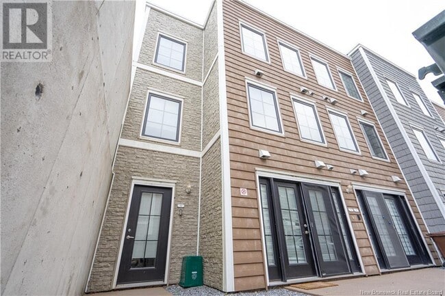 12 Cathedral Ln in Saint John, NB - Building Photo - Building Photo
