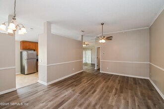 4804 Ducheneau Dr in Jacksonville, FL - Building Photo - Building Photo