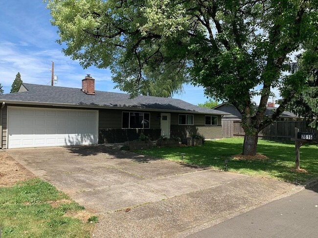 property at 7816 NE 28th St