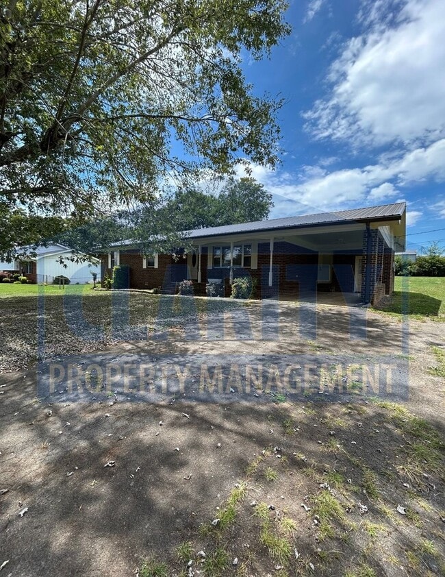 property at 4735 Iris Ave