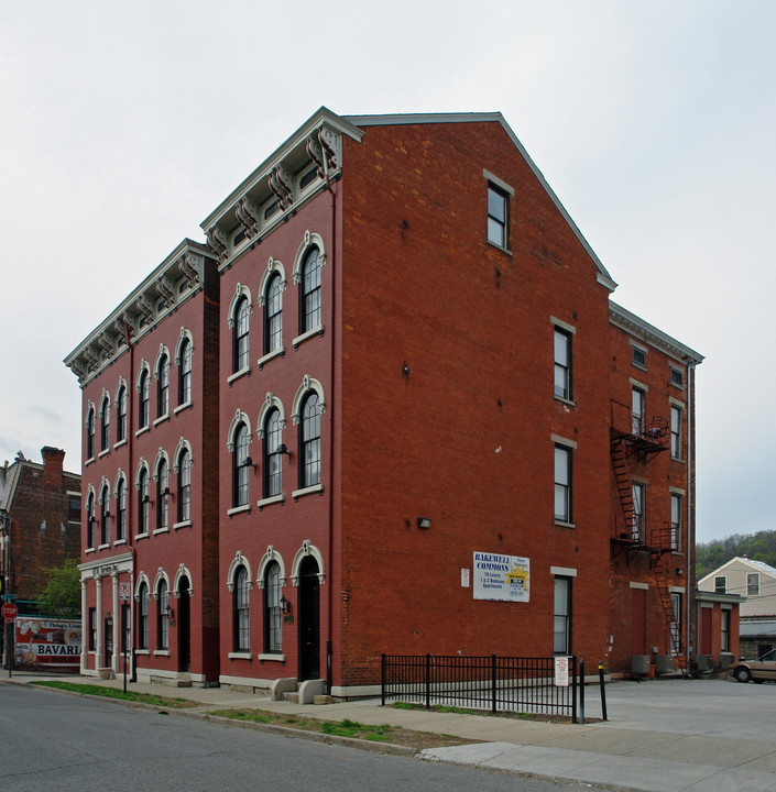 Bakewell Commons in Covington, KY - Foto de edificio