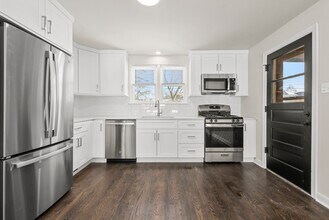 141 N Peck Ave in La Grange, IL - Building Photo - Building Photo